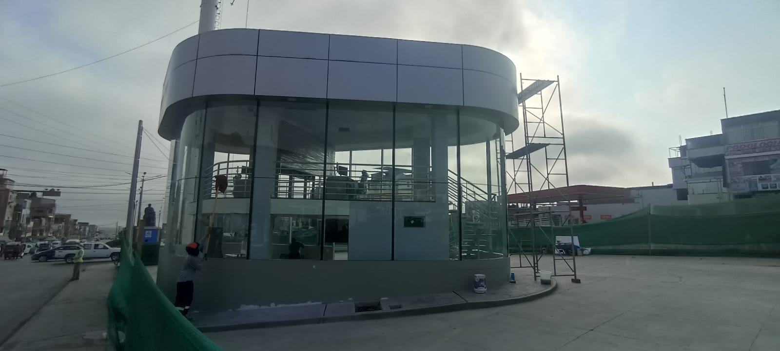 Centro de Vigilancia Villa El Salvador: Seguridad urbana con diseño eficiente